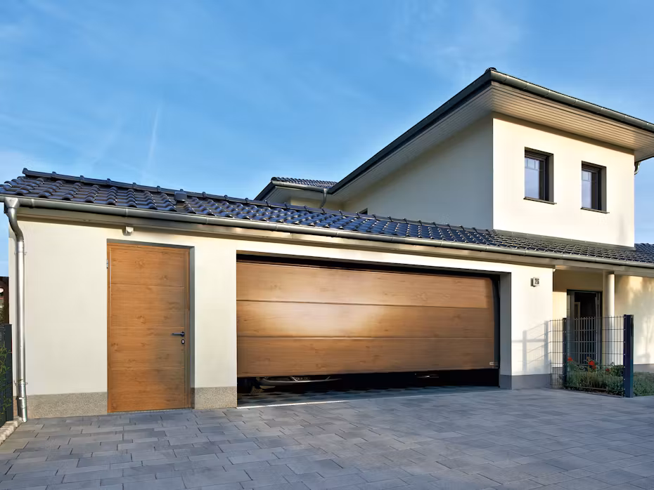 garage-door-side-l-rib-2
